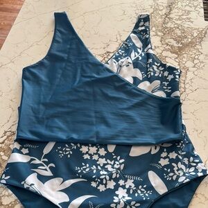 Baiia Tahiti wrap suit